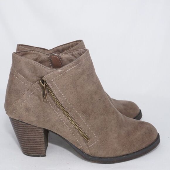 Rampage Edyn Casual Block Heel Ankle Boots, Size 8.5 - Picture 3 of 6